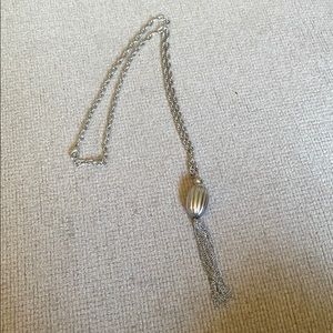 Women’s necklace